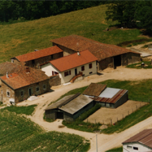 Montchervet ferme ancienne